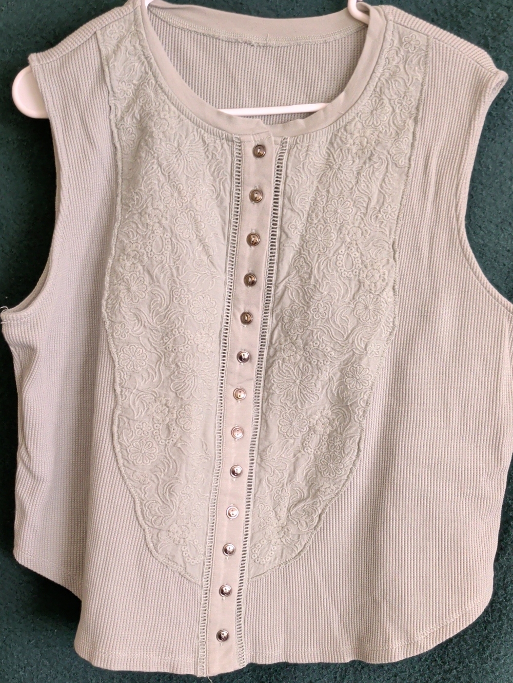 Sleeveless Lace-Front Tank Top in Light Green
